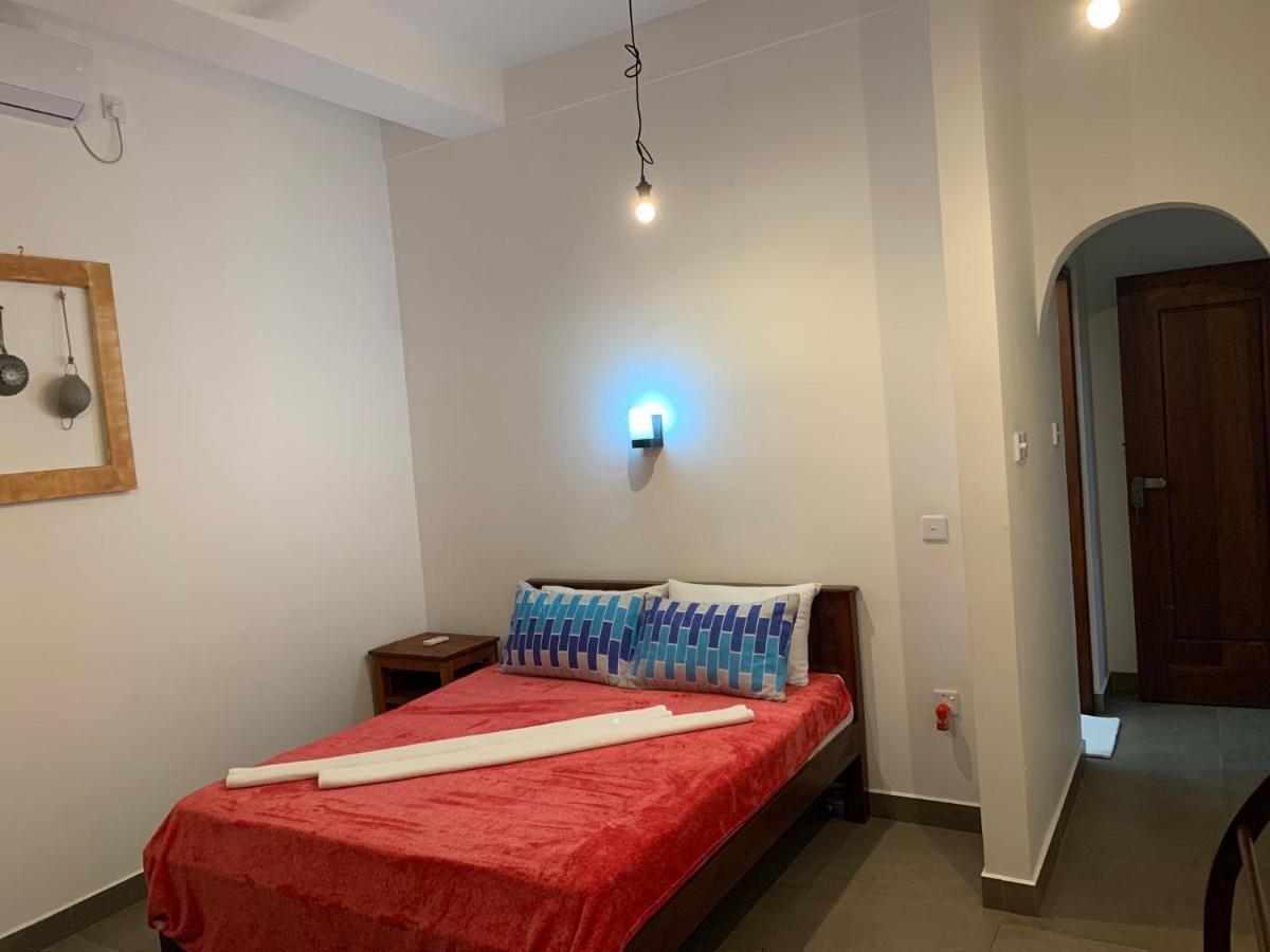 Mirage Beach House At Morava Court Hikkaduwa Εξωτερικό φωτογραφία