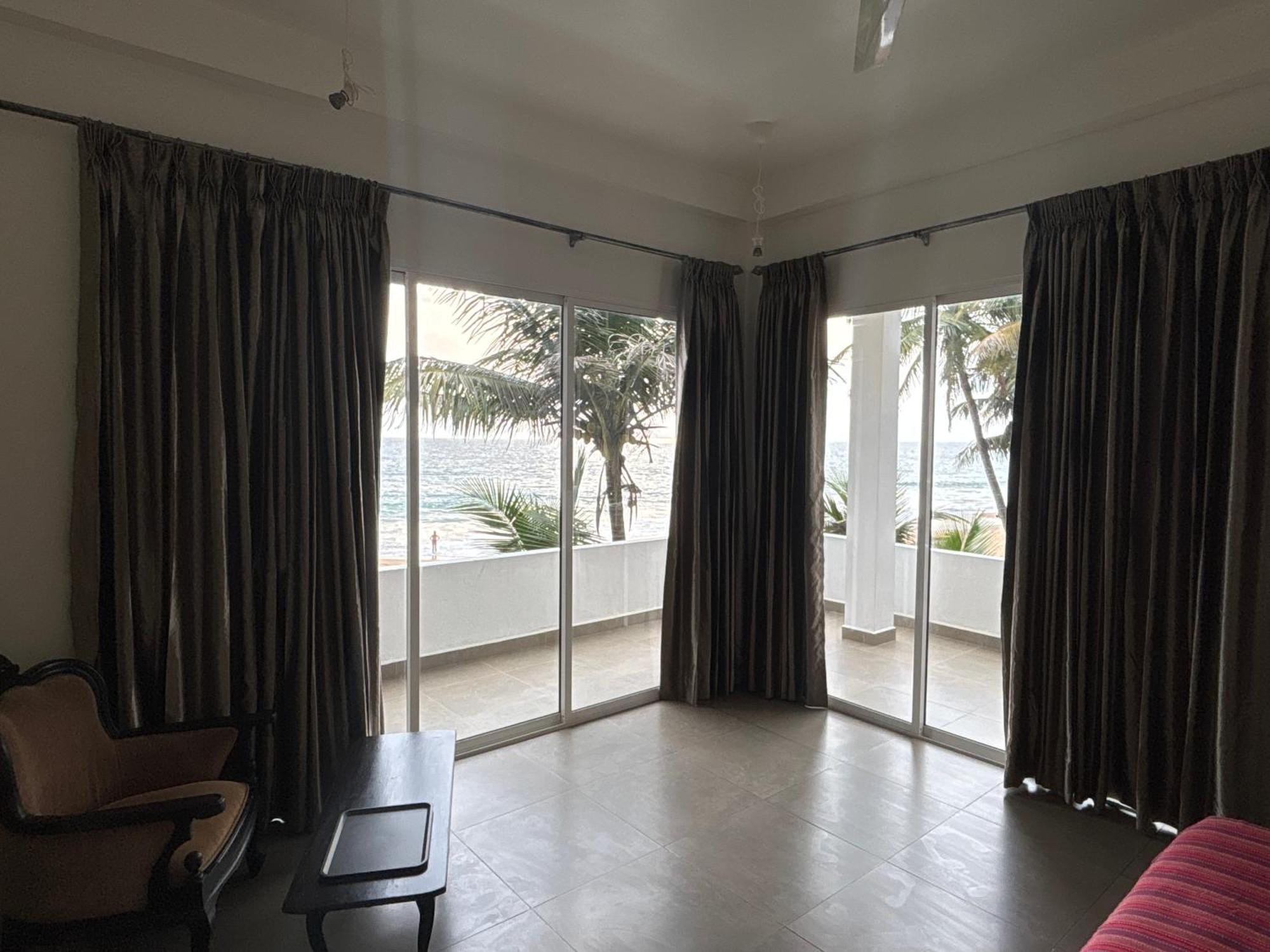 Mirage Beach House At Morava Court Hikkaduwa Εξωτερικό φωτογραφία
