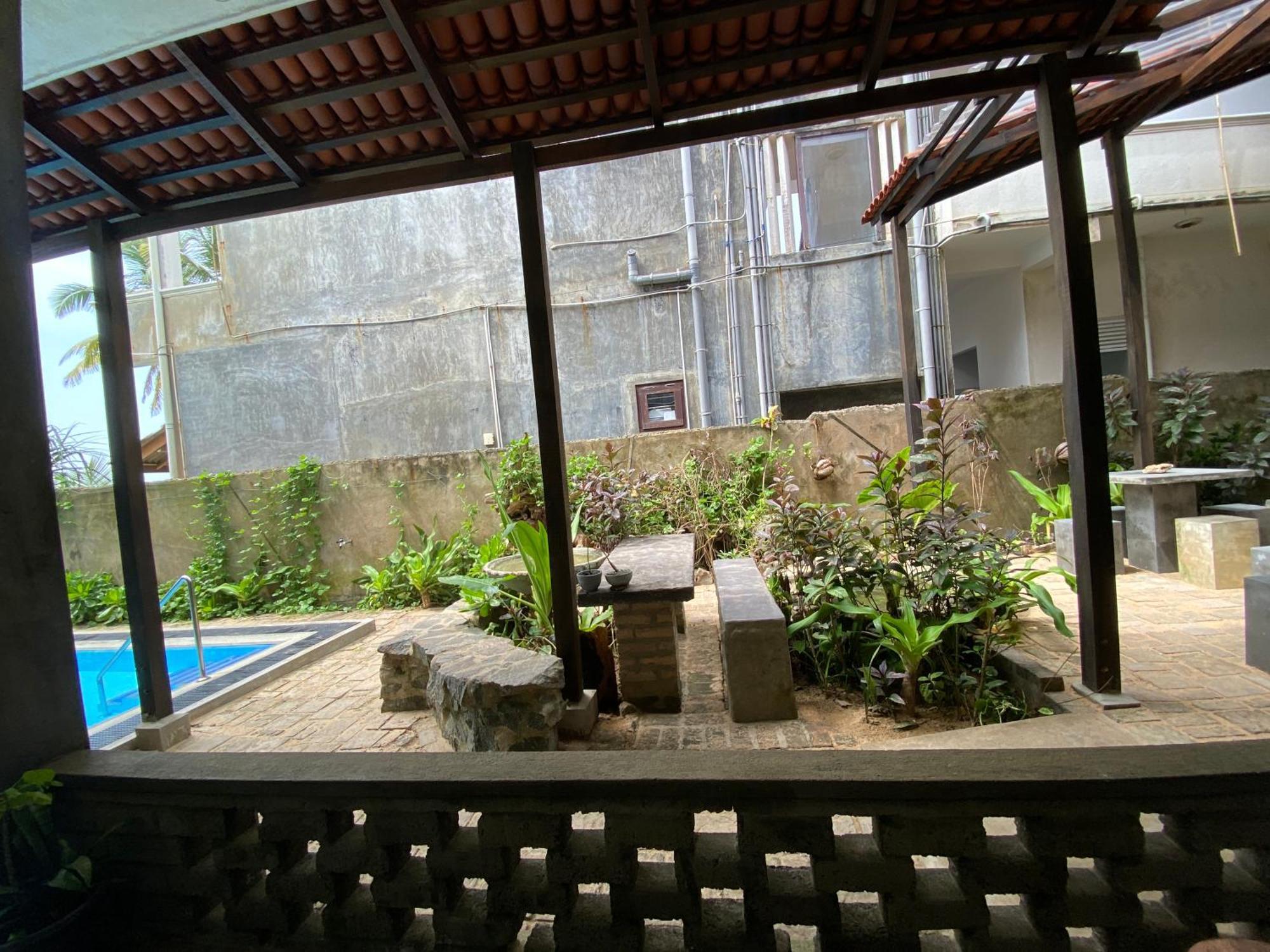 Mirage Beach House At Morava Court Hikkaduwa Εξωτερικό φωτογραφία