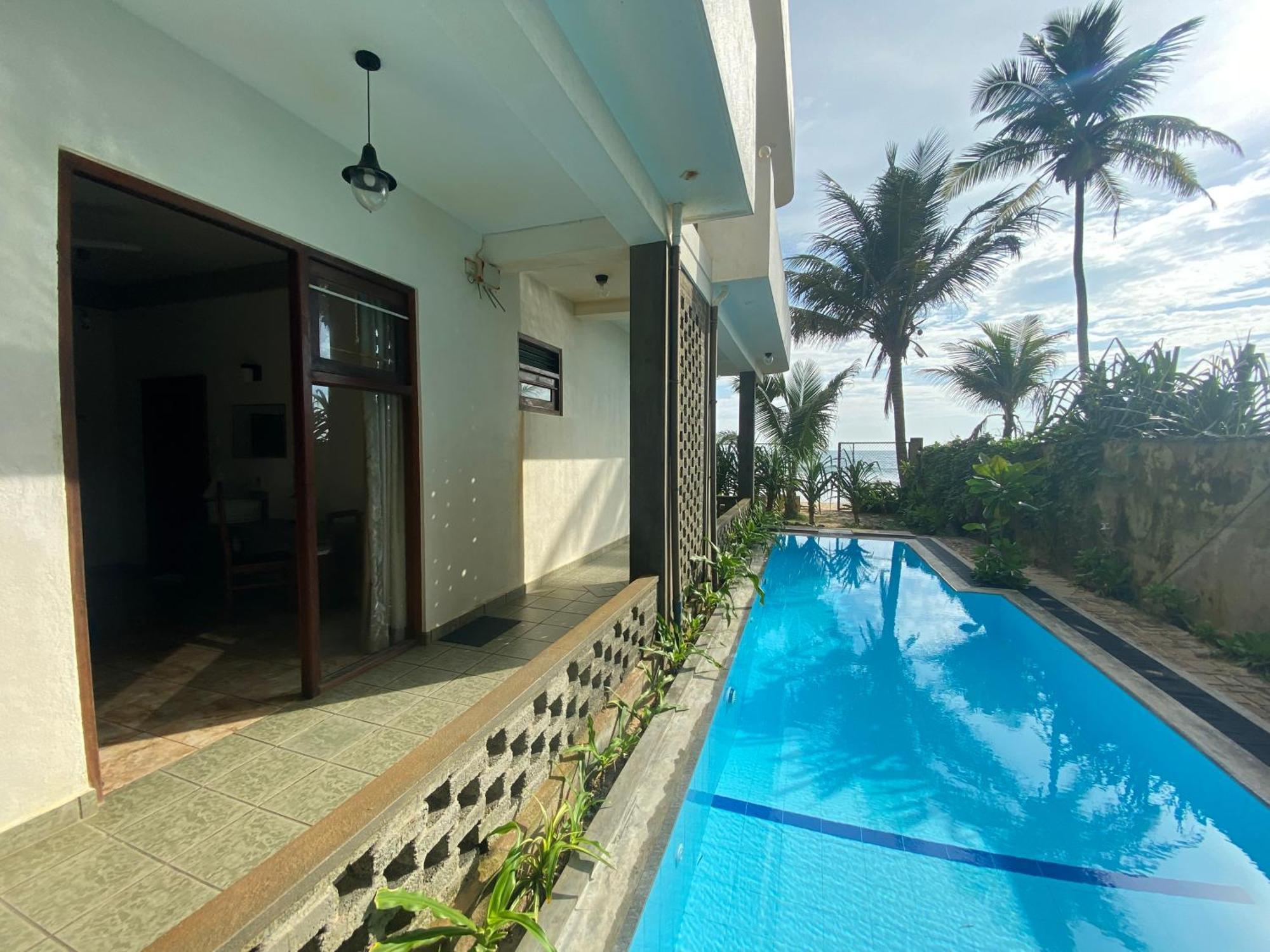 Mirage Beach House At Morava Court Hikkaduwa Εξωτερικό φωτογραφία